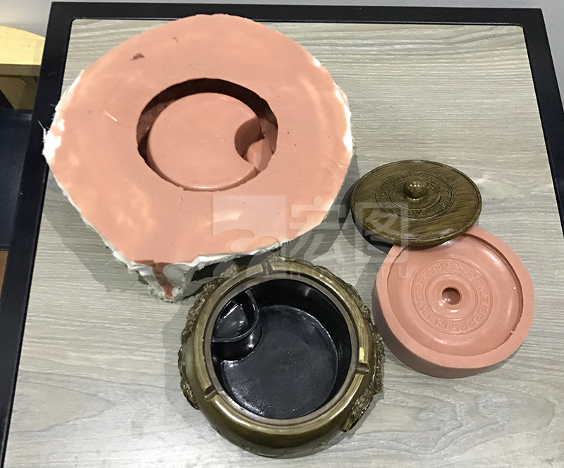 乾坤圖煙灰缸硅膠模具